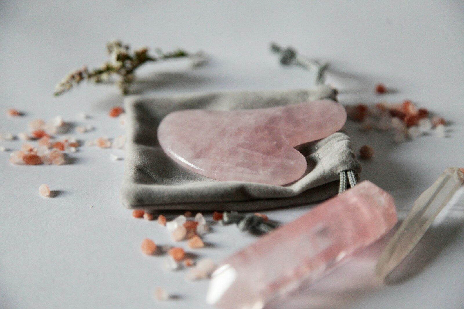 gua sha tool and set